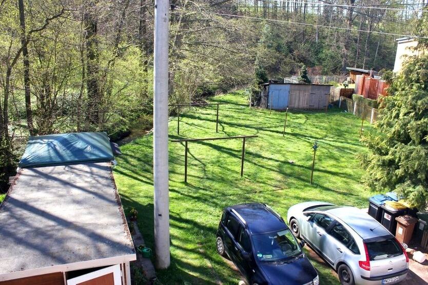 Neu sanierte 2-Raum Dachgeschoss-Wohnung in ruhiger Lage von Markersorf 2 zimmer