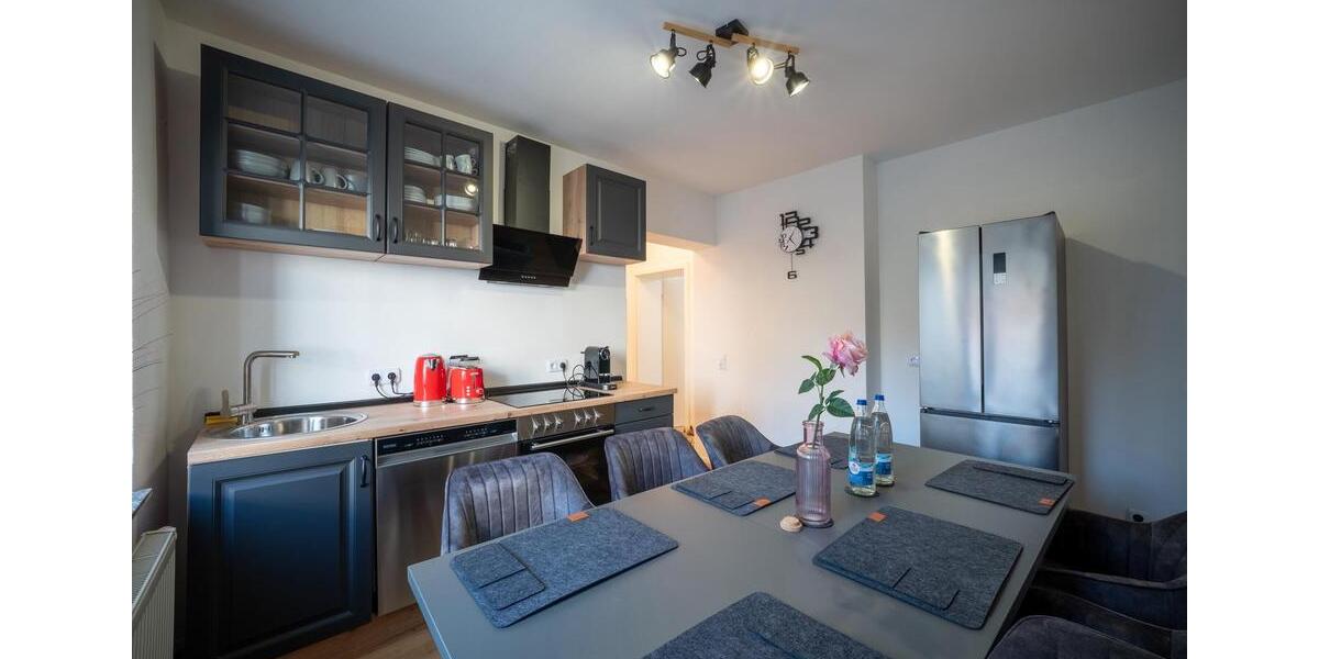 Etagenwohnung Landshut Landshut-West - 3.5 Zimmer, 100 m&sup2;, 1.300&euro; | Angebot:26446493