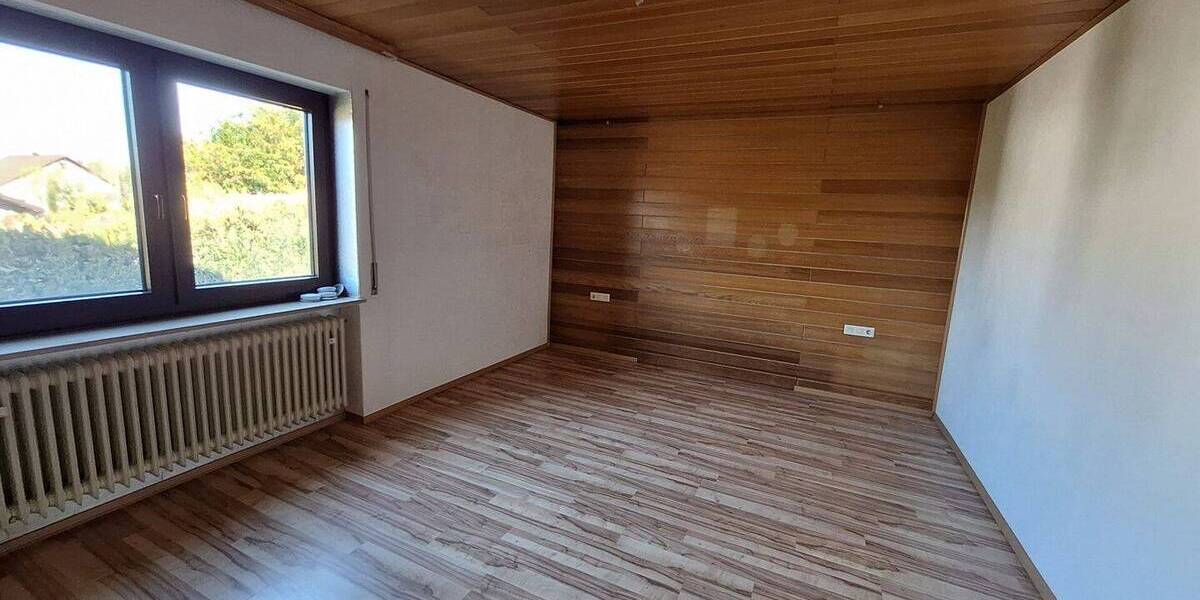 Einfamilienhaus Greding - 9 Zimmer, 211 m&sup2;, 547.000&euro; | Angebot:26658846
