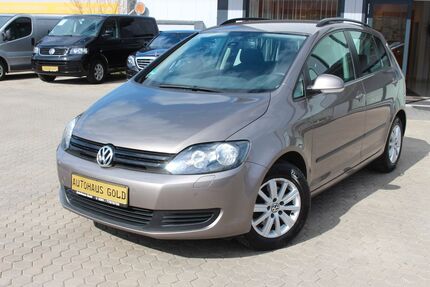 VW Golf 106.983 km 9.990 &euro; Rostock 18107