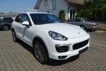 Porsche Cayenne S 4,2l Diesel Pano, Navi, 21 Zoll, Standhe 225.443 km 27.990 € Rodgau 63110