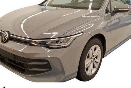 VW Golf 2.200 km 26.830 &euro; Lörrach 79540