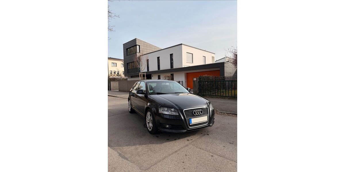 Audi A3 240.000 km 3.050 &euro; München 81927
