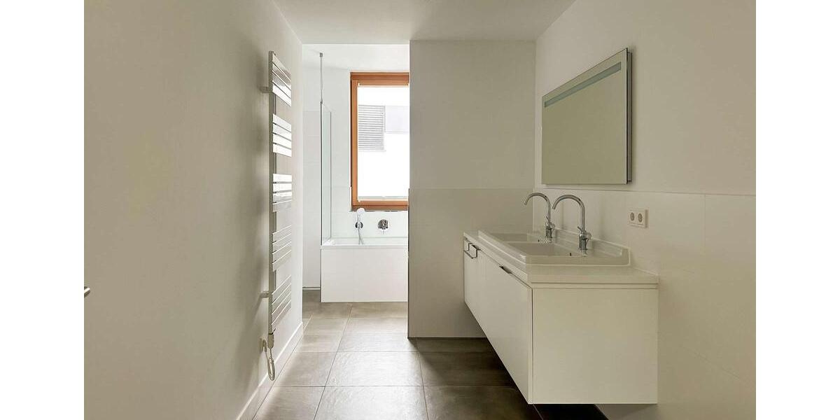 Einfamilienhaus Zwenkau - 6 Zimmer, 257 m&sup2;, 3.000&euro; | Angebot:24474777