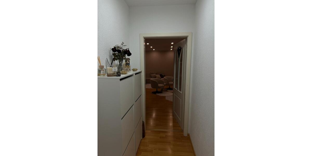 Mehrfamilienhaus, Wohnhaus Hofgeismar - 6 Zimmer, 301 m&sup2;, 307.000&euro; | Angebot:27123273