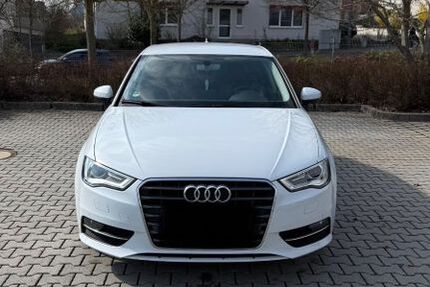 Audi A3 160.000 km 13.800 &euro; Würzburg 97076