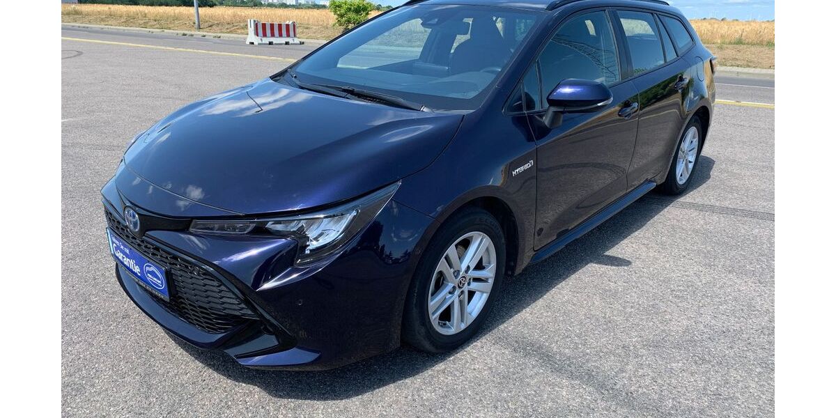 Toyota Corolla 43.000 km 22.200 &euro; Berlin 12679