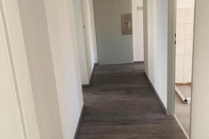 Wohnung Pirmasens - 3 Zimmer, 76 m&sup2;, 496&euro; | Angebot:26164846