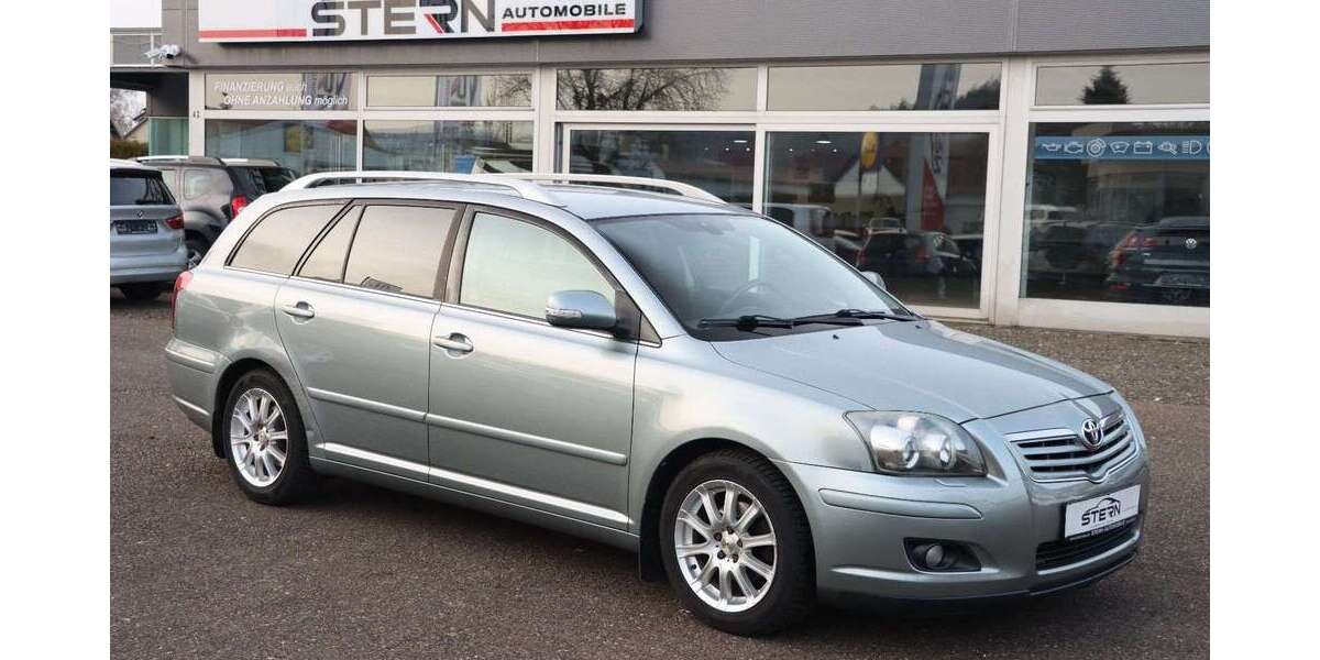 Toyota Avensis 195.500 km 3.990 &euro; Pfullendorf 88630