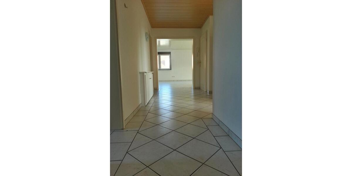Mehrfamilienhaus, Wohnhaus Hallstadt - 9 Zimmer, 275 m&sup2;, 750.000&euro; | Angebot:27129784
