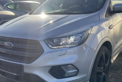 Ford Kuga 99.811 km 18.390 &euro; Rudolstadt 07407