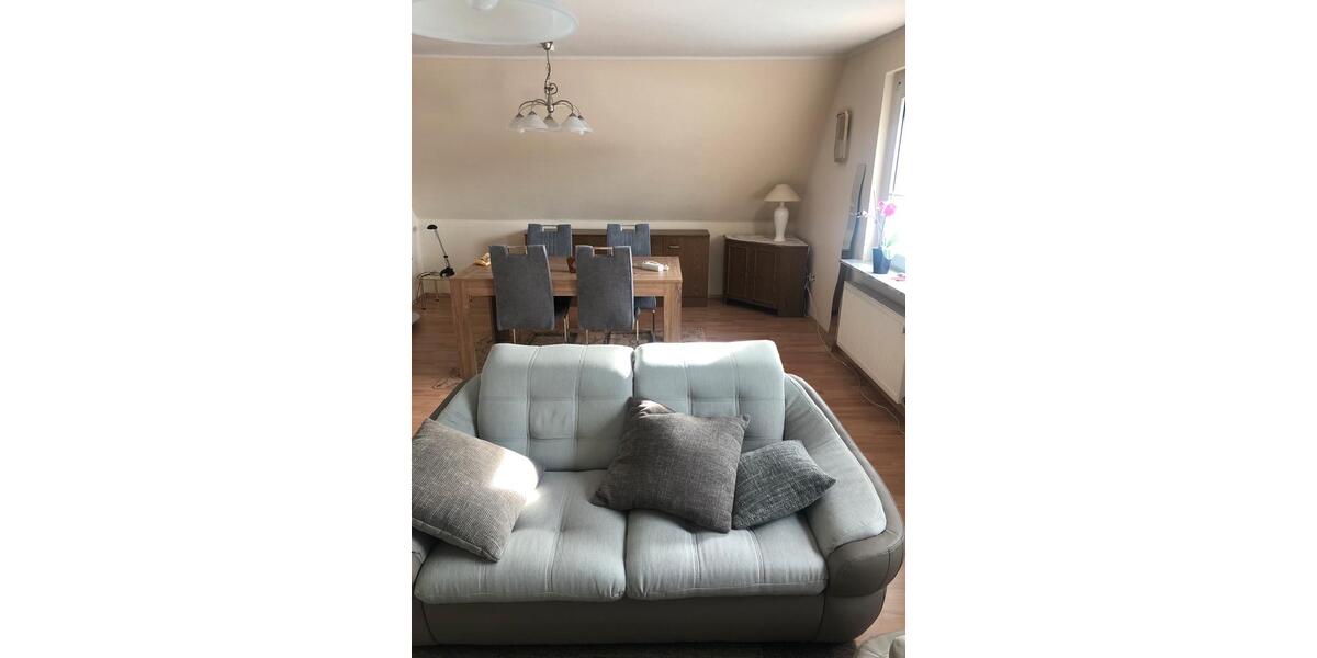 Reihenhaus Wolfsburg - 7 Zimmer, 175 m&sup2;, 250.000&euro; | Angebot:25279560