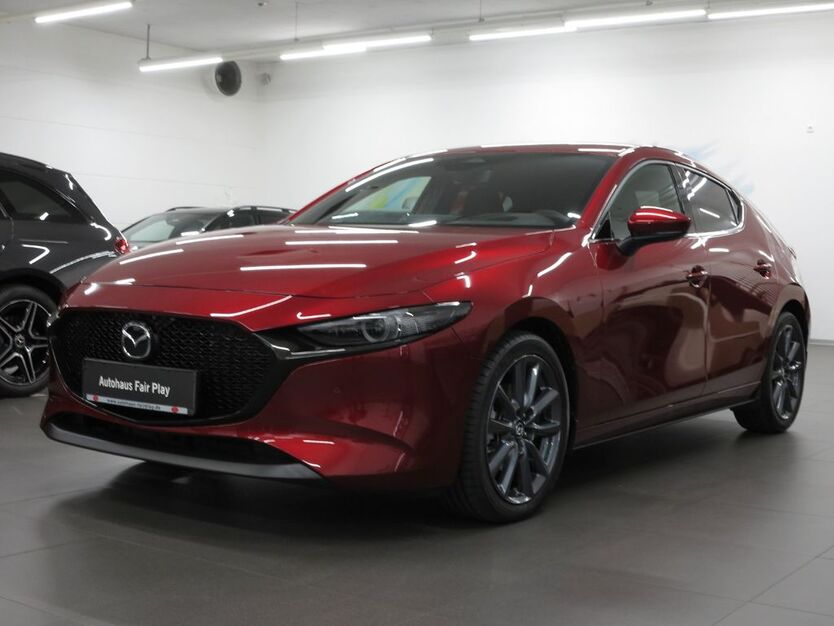 Mazda 3 7.335 km 26.790 € Arnstadt 99310
