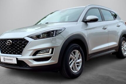 Hyundai TUCSON 70.403 km 16.490 € Jülich 52428