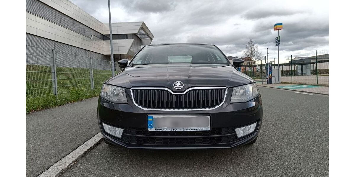 Skoda Octavia 188.000 km 8.000 &euro; Jena 07747