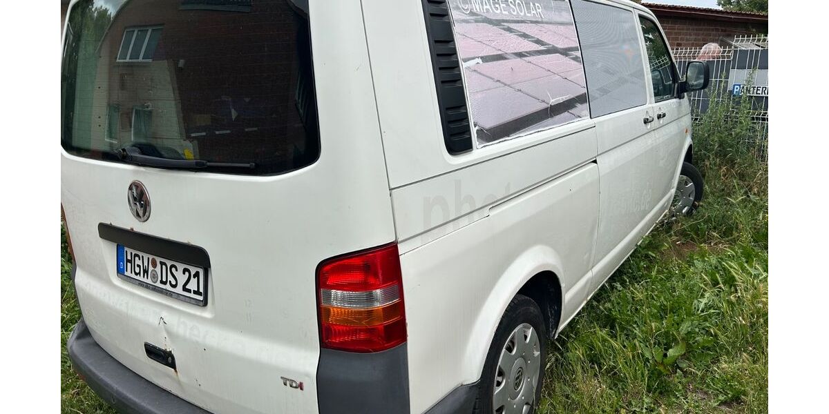 VW T5 Transporter 290.000 km 4.999 &euro; friedland 17098
