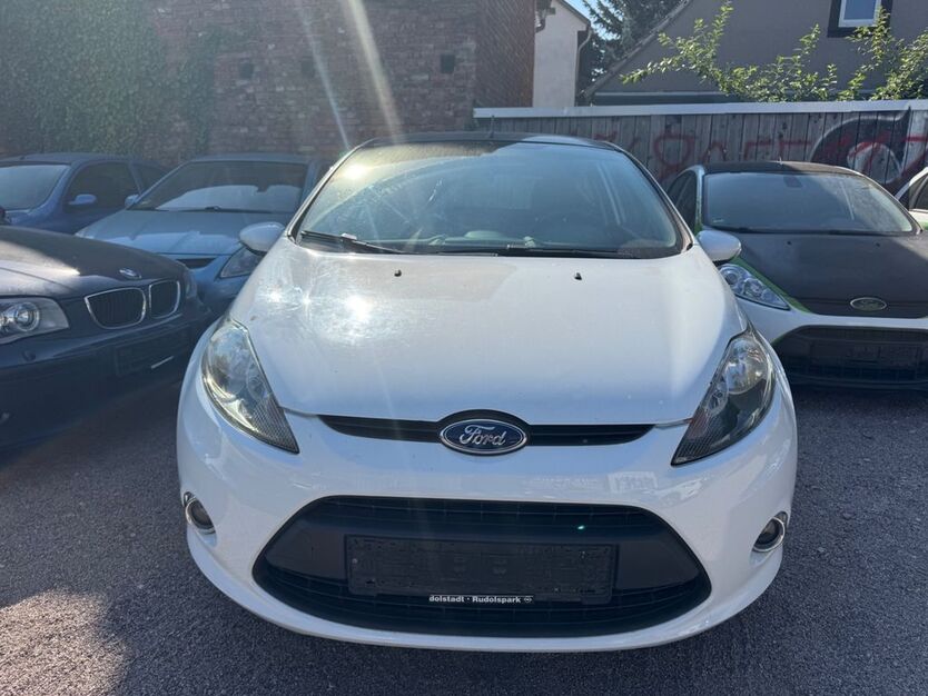 Ford Fiesta 128.950 km 2.800 € Erfurt 99089