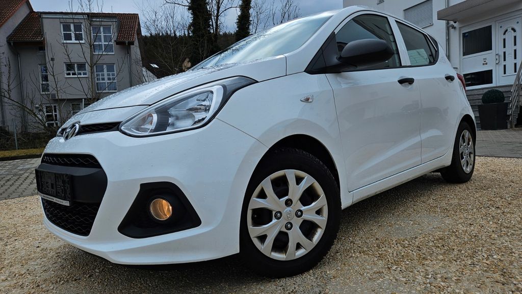 Hyundai i10 66.000 km 9.200 &euro; Stuttgart 70563