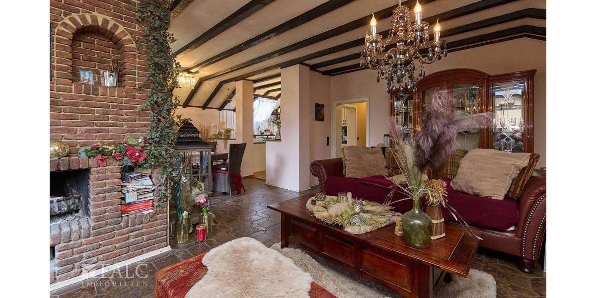 Mehrfamilienhaus, Wohnhaus Aldenhoven Dürboslar - 6 Zimmer, 209 m&sup2;, 299.000&euro; | Angebot:26017672