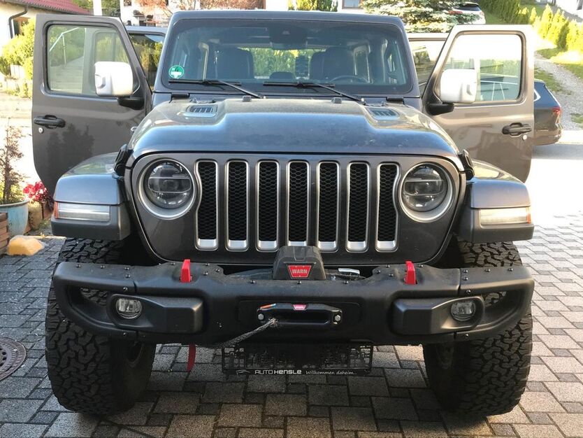 Jeep Wrangler 43.000 km 49.999 € Tuttlingen 78532