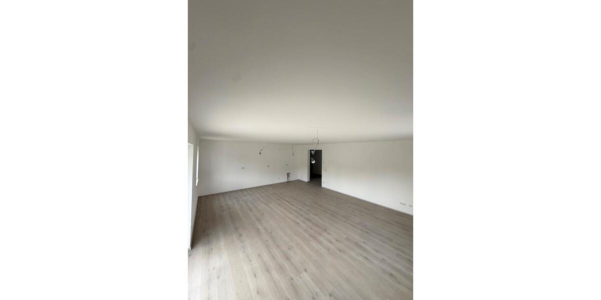 Etagenwohnung Kirchroth - 3 Zimmer, 91 m&sup2;, 1.080&euro; | Angebot:26591684