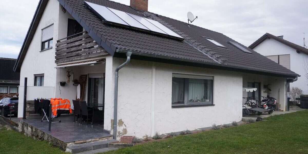 Haus zum Kaufen in Ehingen 585.000 € 190 m² 7 zimmer