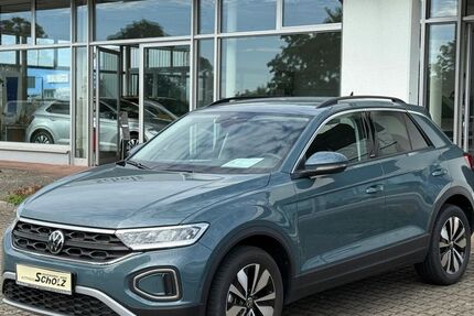 VW T-Roc 7.339 km 23.190 &euro; Oelsnitz 08606