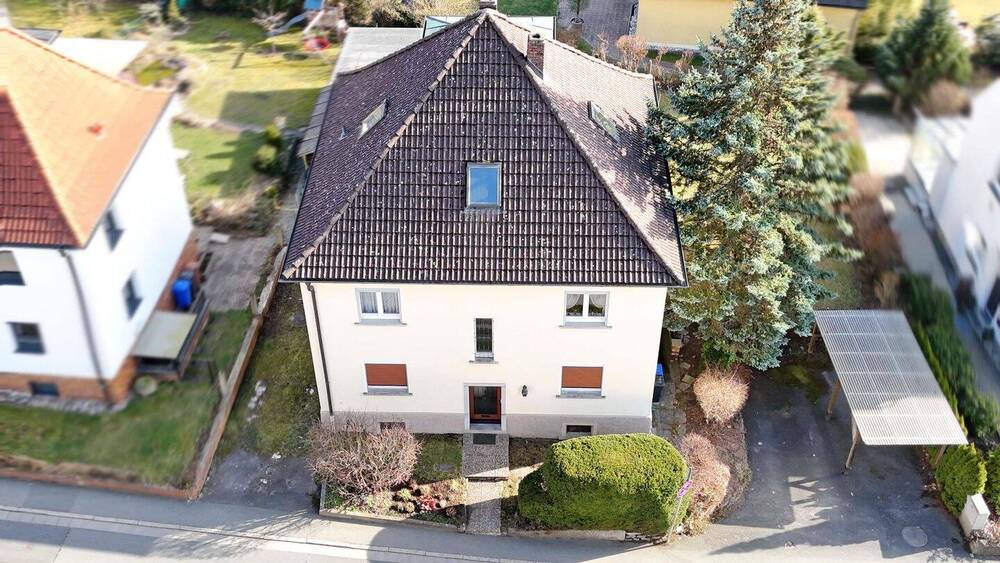 Mehrfamilienhaus, Wohnhaus Kulmbach Ziegelhütten - 8 Zimmer, 175 m&sup2;, 179.000&euro; | Angebot:26346500