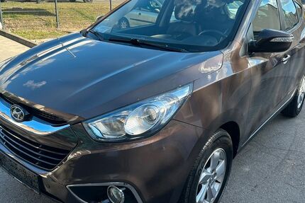 Hyundai ix35 125.000 km 8.900 &euro; Berlin 12347