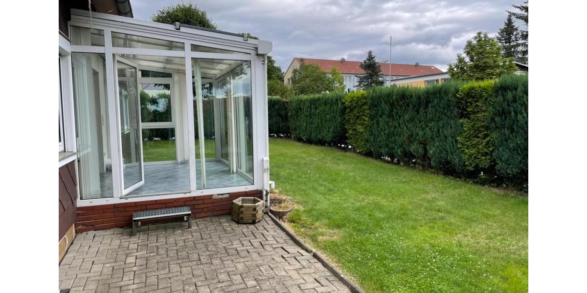 4-Zimmer EG-Wohnung 108 m², mit Wintergarten und großen Garten 4 zimmer