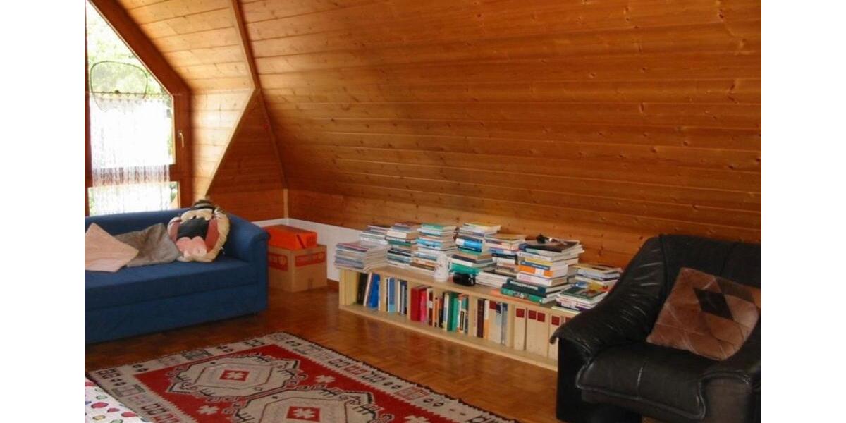 Dachgeschoßwohnung Neuenburg am Rhein - 3 Zimmer, 84 m&sup2;, 1.100&euro; | Angebot:26339926