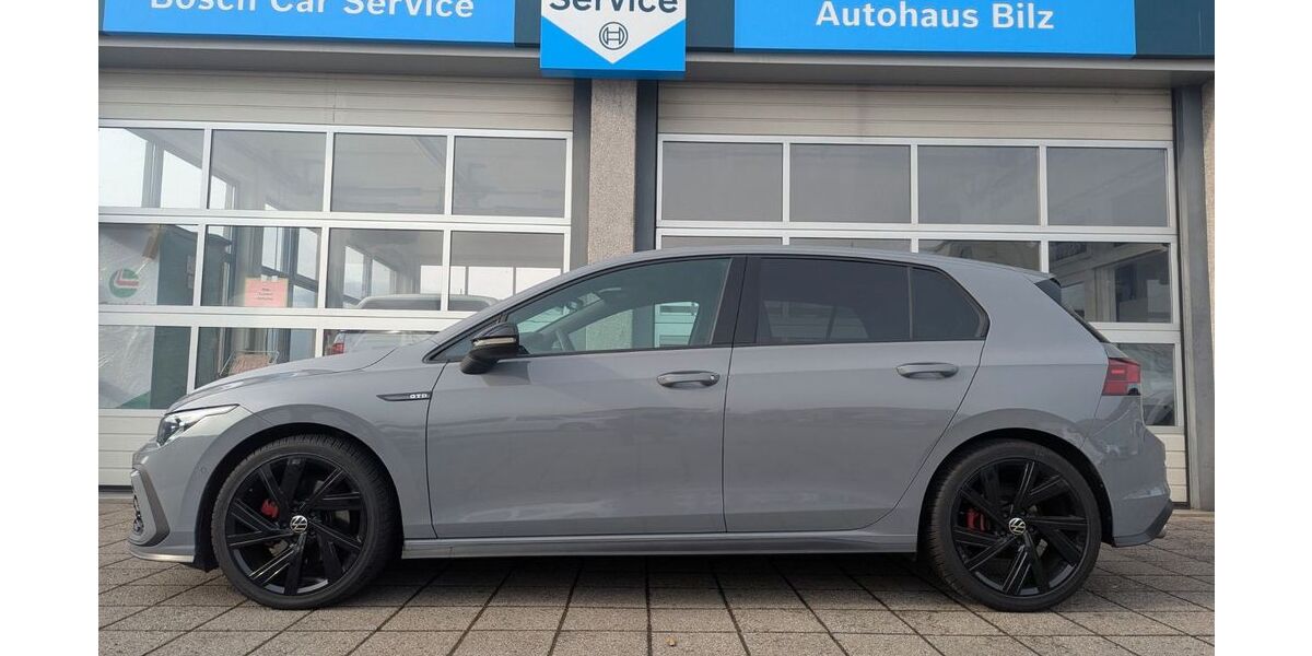 VW Golf 59.900 km 26.640 &euro; Collenberg 97903