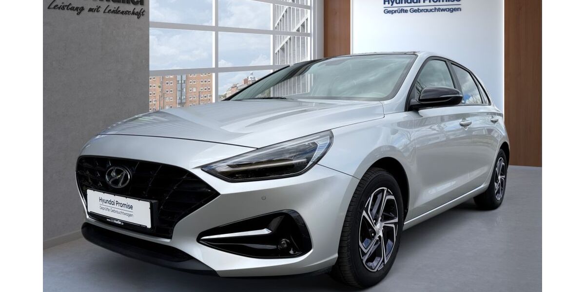 Hyundai i30 39.900 km 15.860 &euro; Saalfeld 07318