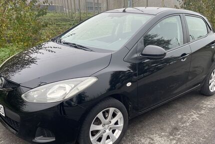 Mazda 2 140.000 km 3.699 &euro; Tettnang 88069