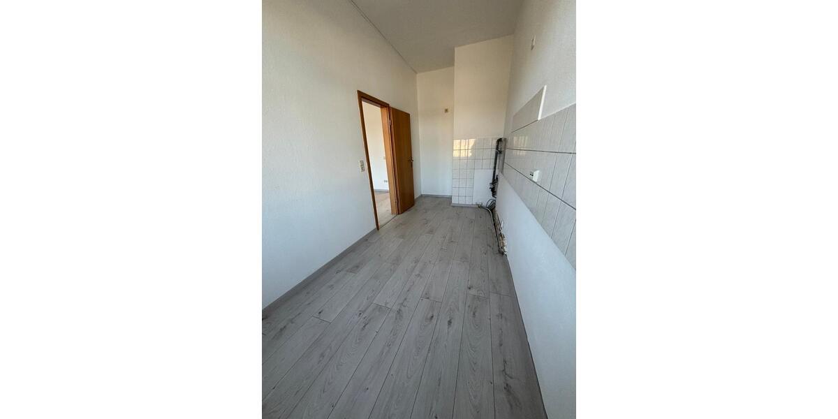 Etagenwohnung Demmin - 4 Zimmer, 82 m&sup2;, 492&euro; | Angebot:22210975
