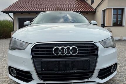 Audi A1 197.589 km 6.500 € Rain 94369