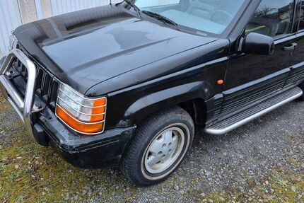 Jeep Grand Cherokee 164.000 km 3.200 &euro; Ebelsbach 97500