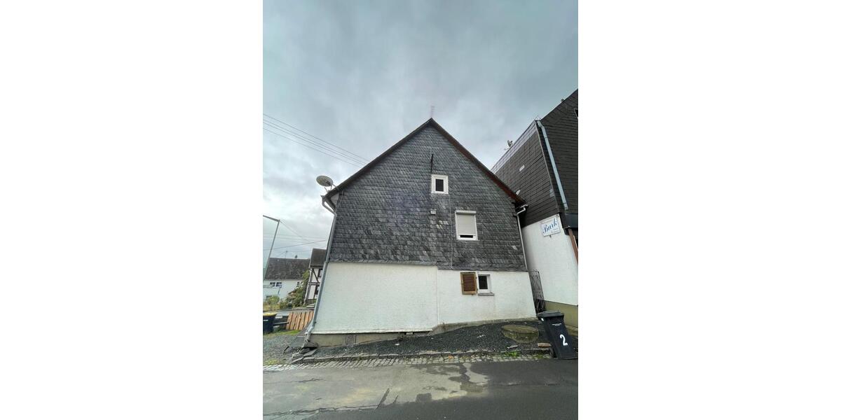 Doppelhaushälfte Haiger - 5 Zimmer, 166 m&sup2;, 70.000&euro; | Angebot:26483564