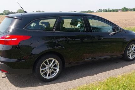Ford Focus 130.800 km 8.650 &euro; Ahlerstedt 21702