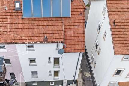 Haus Albstadt - 7 Zimmer, 194 m&sup2;, 399.000&euro; | Angebot:25710948