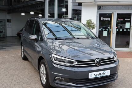VW Touran 12.950 km 35.980 € Kiel-Kronshagen 24119