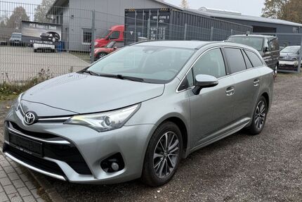 Toyota Avensis 288.455 km 9.990 &euro; salzhausen 21376