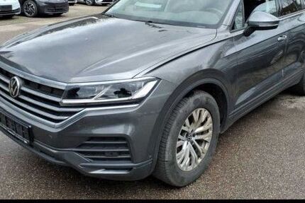 VW Touareg 88.200 km 49.930 &euro; Schwaebisch Hall 74523