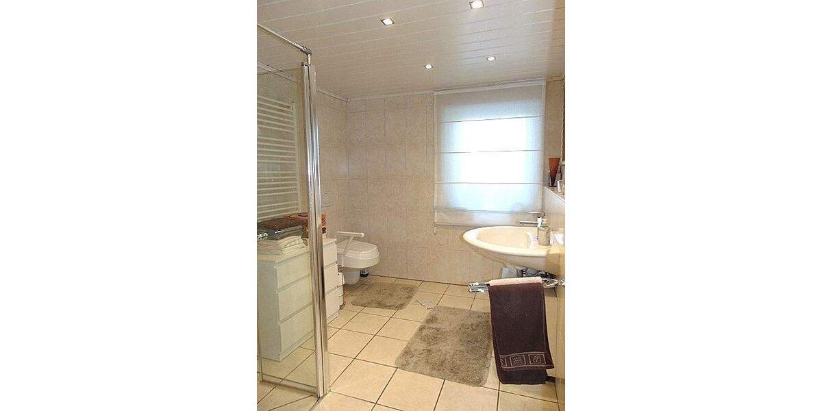 Einfamilienhaus Bedburg Kaster - 8 Zimmer, 170 m&sup2;, 429.000&euro; | Angebot:25399623