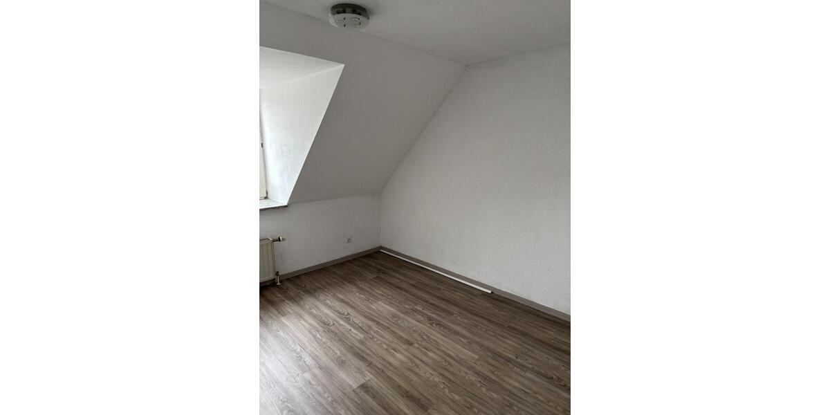 Maisonettenwohnung Machern - 5 Zimmer, 94 m&sup2;, 250.000&euro; | Angebot:25888015