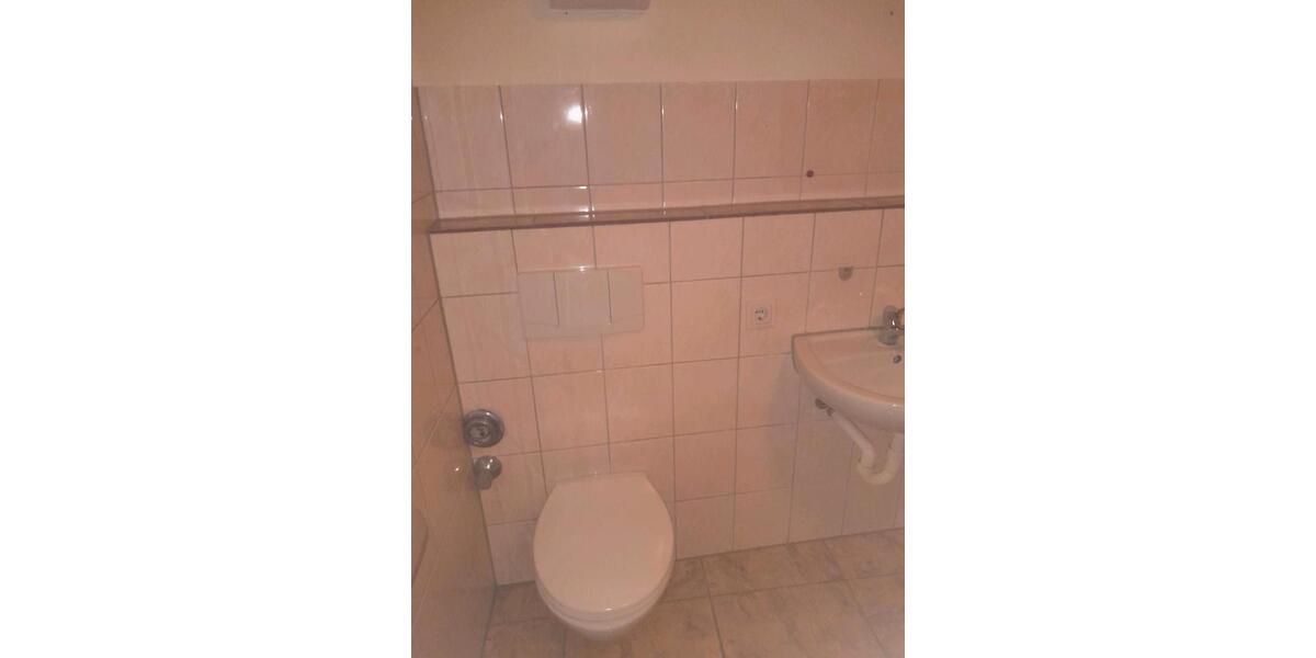 Dachgeschoßwohnung Olsberg - 4 Zimmer, 95 m&sup2;, 700&euro; | Angebot:25219280