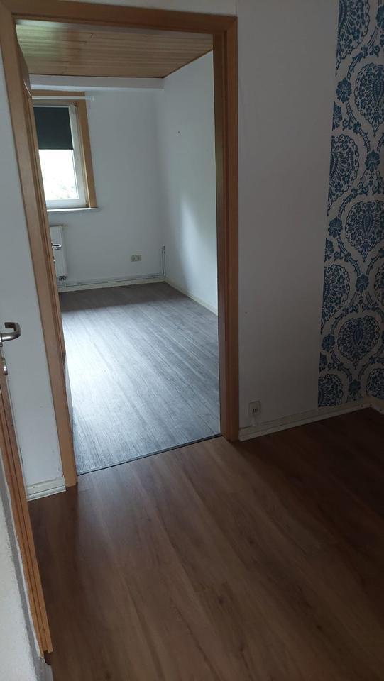 Schöne zwei Zimmerwohnung zu vermieten zimmer