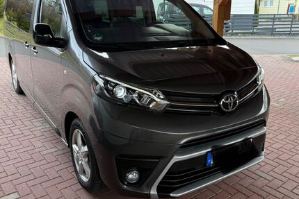 Toyota Proace (Verso) 29.100 km 41.700 &euro; Naumburg,Hessen 34311