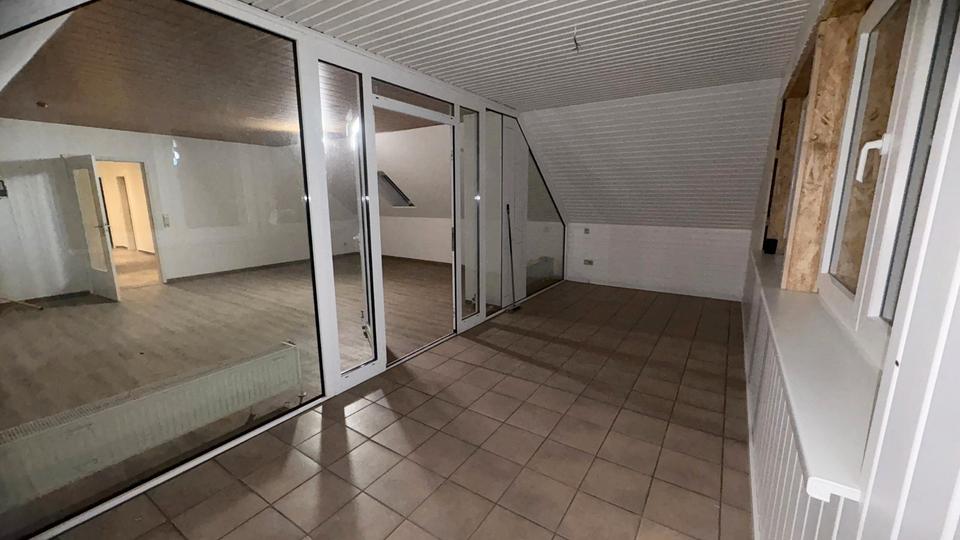 Etagenwohnung Salzwedel - 4 Zimmer, 120 m&sup2;, 610&euro; | Angebot:26382356