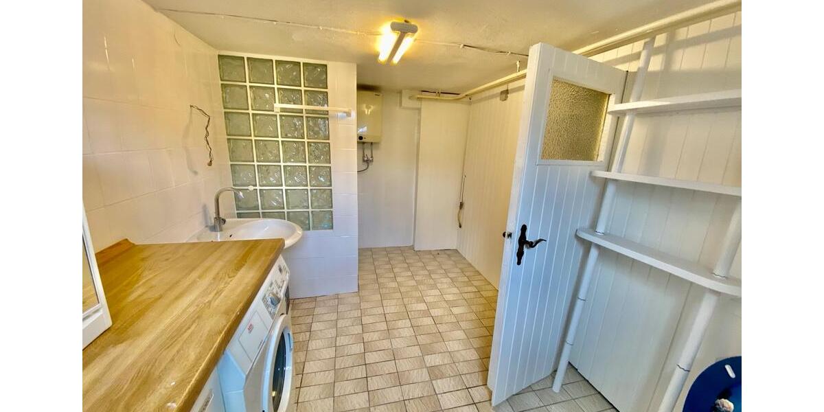 Reihenmittelhaus zur Miete mit Garten und Garage in Bothfeld 5 zimmer